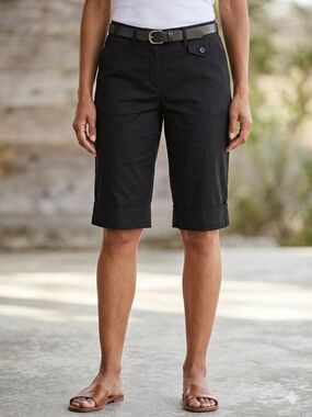 NWT Bamboo Traders Black Bermuda Shorts - Cuffed Hem Size 12